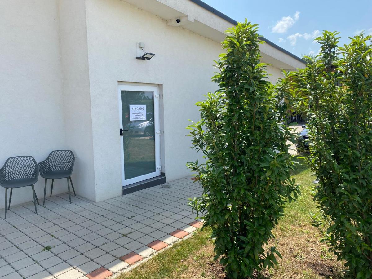Gaestezimmer Oedenburgerstrasse Pottsching Dış mekan fotoğraf
